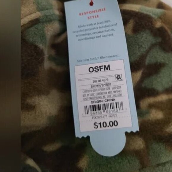 **Cat & Jack** Hat NWT Camo - Picture 2 of 3